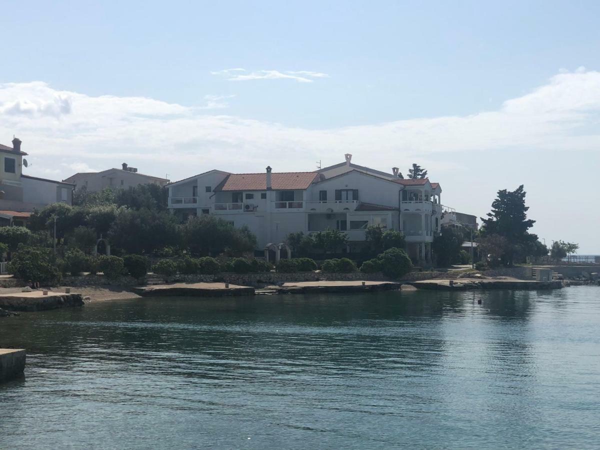 Croatia Mandre Apartment Exterior photo